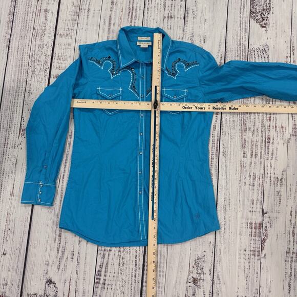 Ariat Women’s Western Snap Shirt L Blue Pearl Embellished Rodeo Cowgirl Y2K - Picture 3 of 8